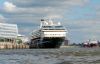 Cruise-Center-Hamburg-Mein-Schiff-1-2014-Hamburg-140826-DSC_0186-kl.jpg